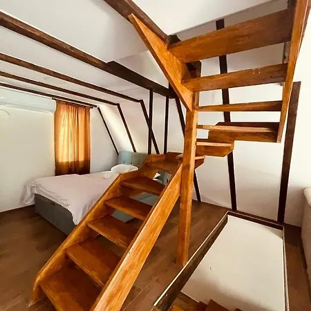 Chalet Cozy Weekend House Zaid
